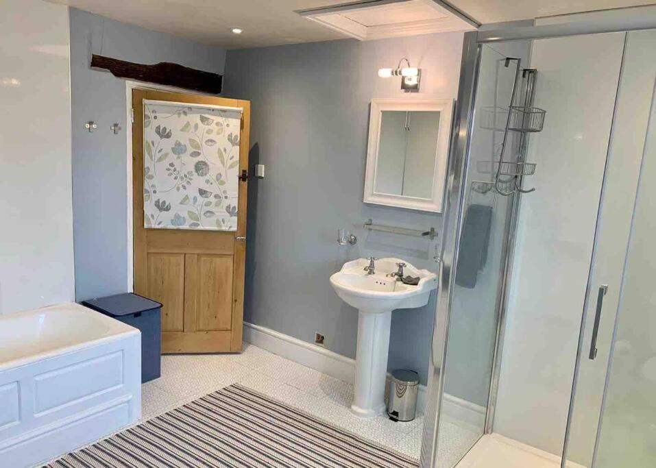 Millstone Cottage - Cosy Peak District Cottage Taddington Екстер'єр фото